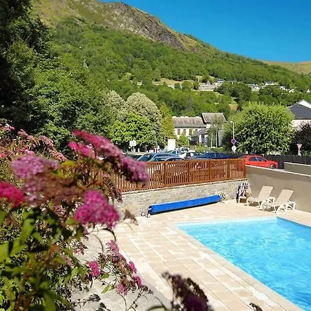 Apartamento St Lary Centre 4 A 6 Personnes Piscine Vue Montagne Saint-Lary-Soulan Exterior foto